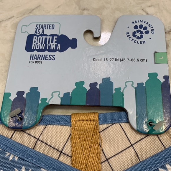 NWT Bond & Co. Dog Harness Size Large Blue Daisy *BENEFITS ANIMAL RESCUE* - Picture 3 of 5